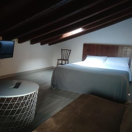 Hotel Papamoscas 拉伊鲁埃拉 外观 照片
