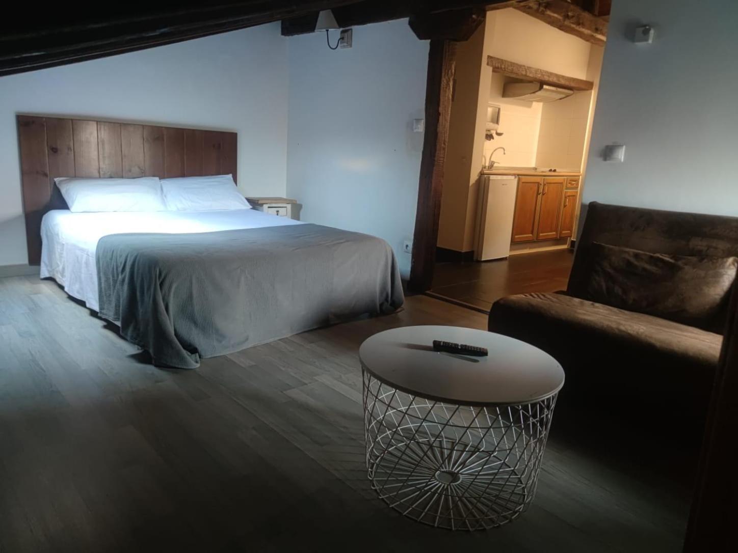 Hotel Papamoscas 拉伊鲁埃拉 外观 照片