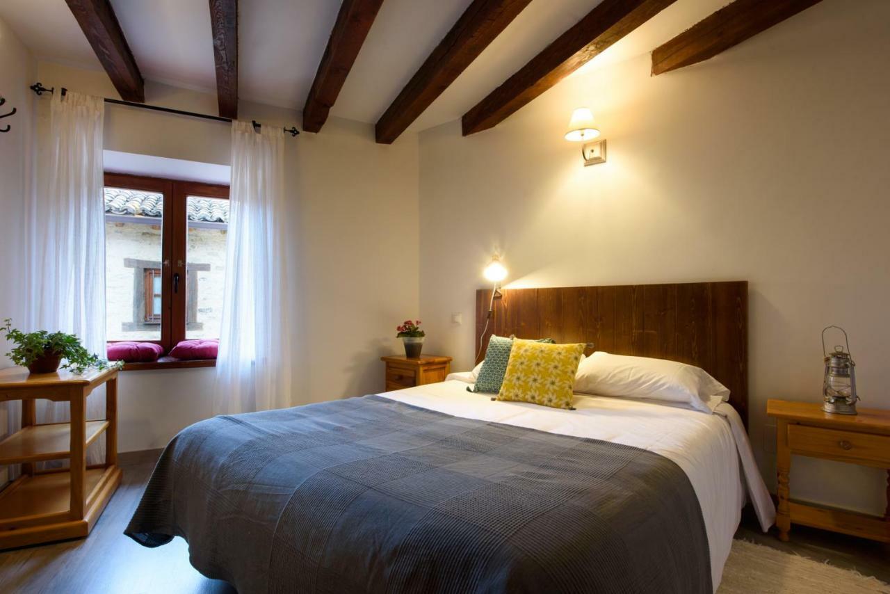 Hotel Papamoscas 拉伊鲁埃拉 外观 照片